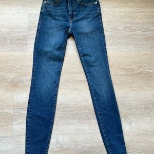 Skinnier denim jeans, good American